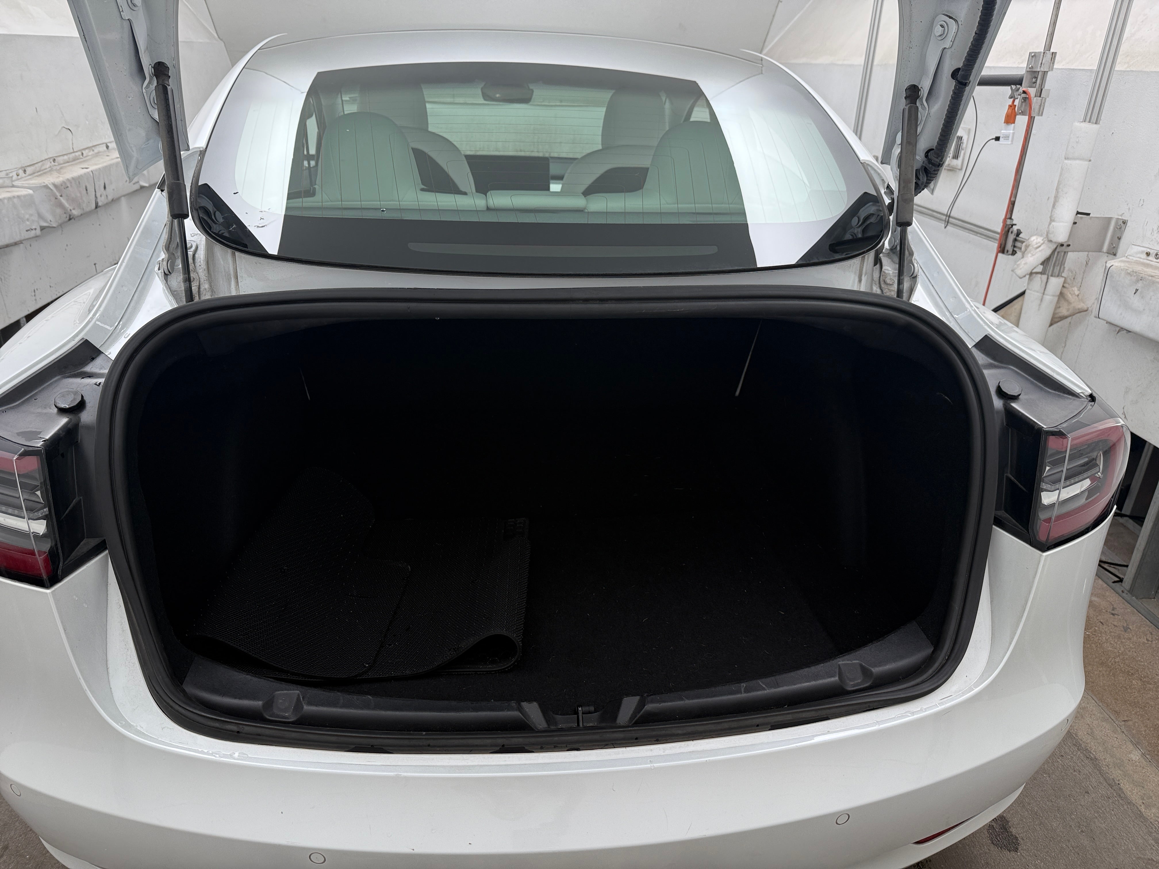 tesla model 3 2020 5YJ3E1EA2LF738362 image tesla model 3 2020 5YJ3E1EA2LF738362 image